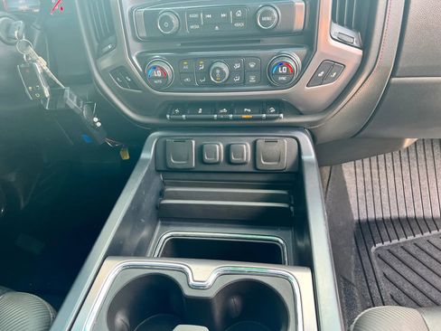 Used 2016 GMC Sierra 1500 SLT w/ All Terrain X Package image 25