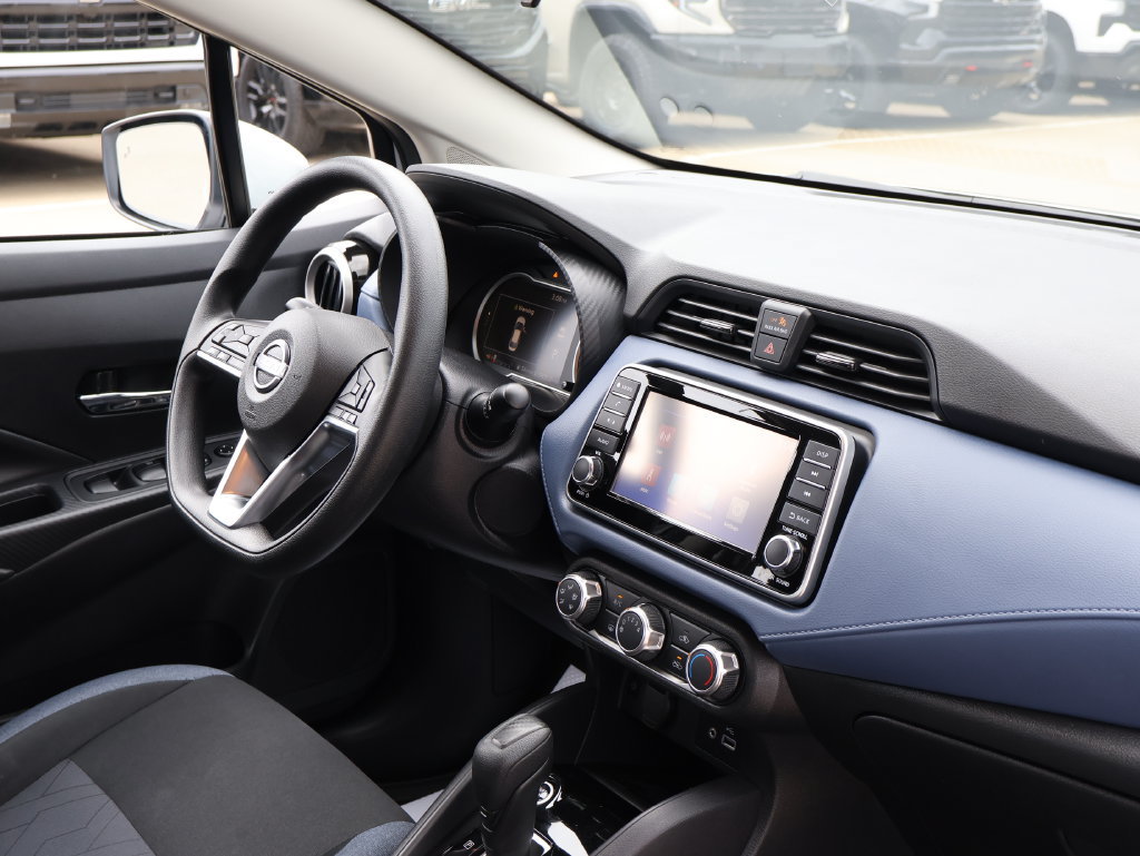 Used 2024 Nissan Versa SV w/ Trunk Package FWD image 31