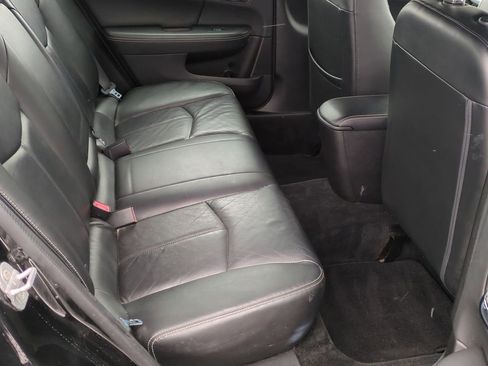 Used 2013 Chrysler 200 Limited image 21