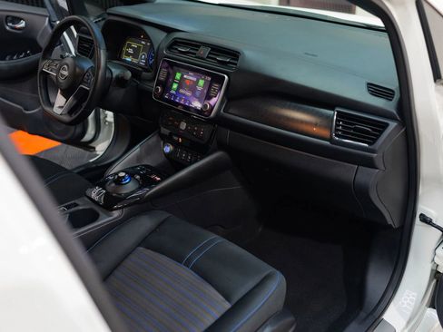 Used 2023 Nissan Leaf SV Plus image 33