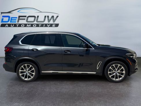 Used 2020 BMW X5 xDrive40i w/ Premium Package AWD/4WD image 2