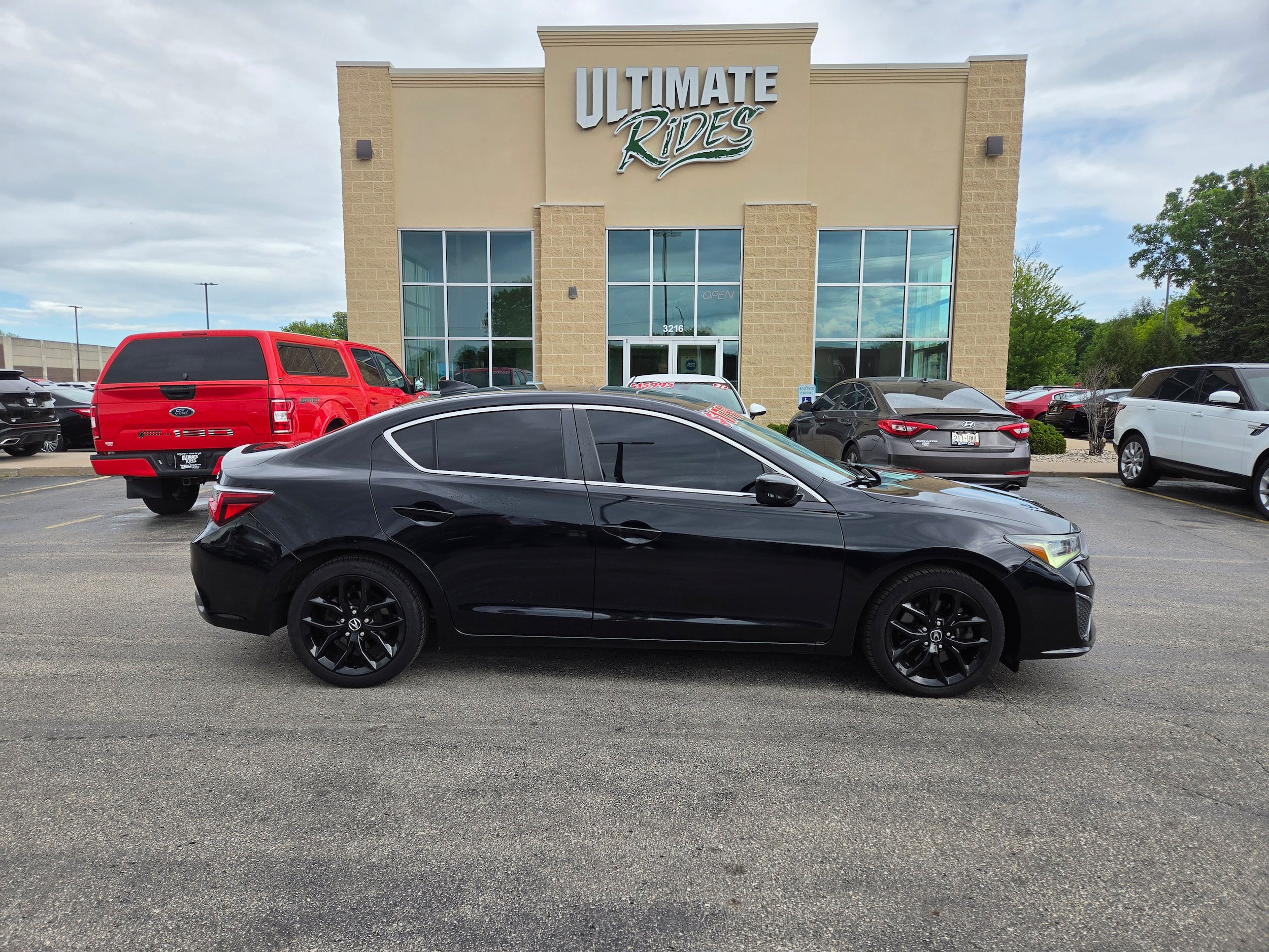 Used 2019 Acura ILX FWD image 1
