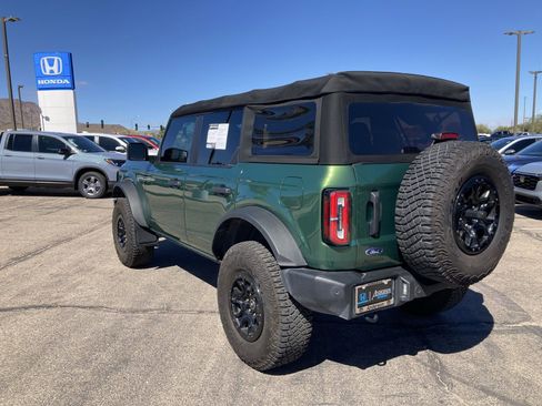 Used 2022 Ford Bronco Wildtrak image 8