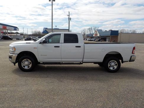 Used 2022 RAM 2500 Tradesman w/ Chrome Appearance Group image 2