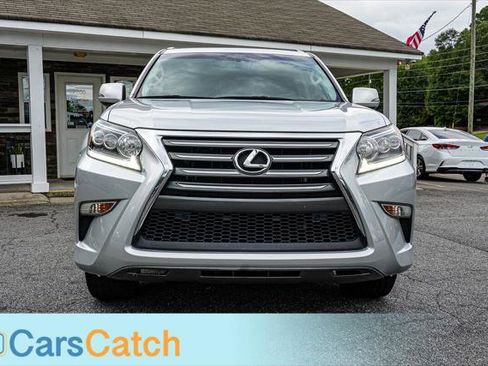 Used 2019 Lexus GX 460 w/ Navigation Package image 11