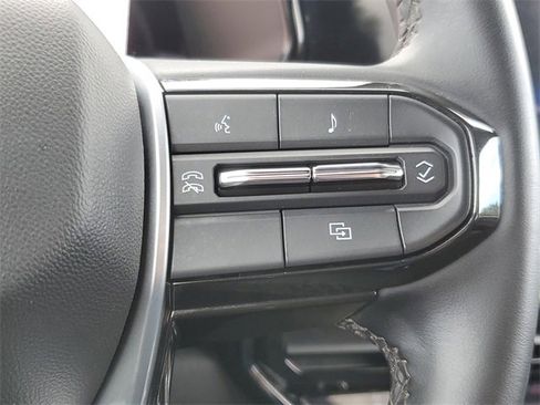 Used 2023 Chevrolet Colorado ZR2 w/ LPO, Tailgate Decal Package image 14