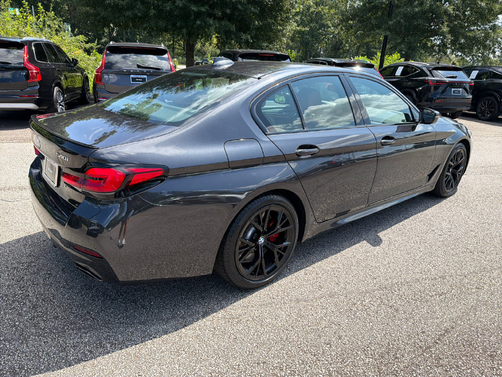 Used 2023 BMW 540i w/ M Sport Package RWD image 7