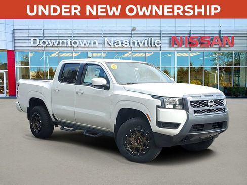 New 2025 Nissan Frontier SV AWD/4WD image 1