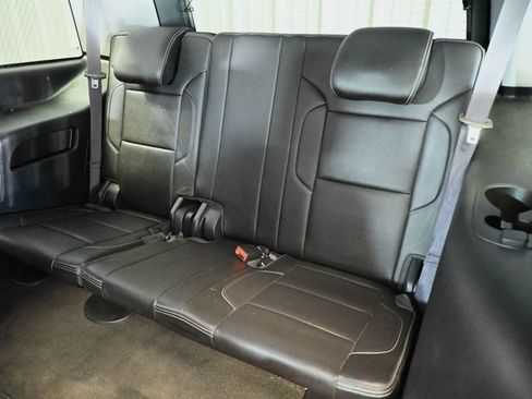 Used 2017 GMC Yukon Denali w/ Open Road Package AWD/4WD image 18