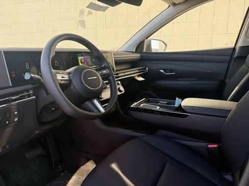 New 2026 Hyundai Tucson SEL image 4