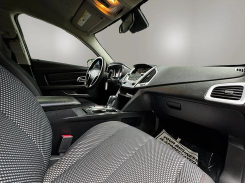 Used 2017 GMC Terrain SLE FWD image 12
