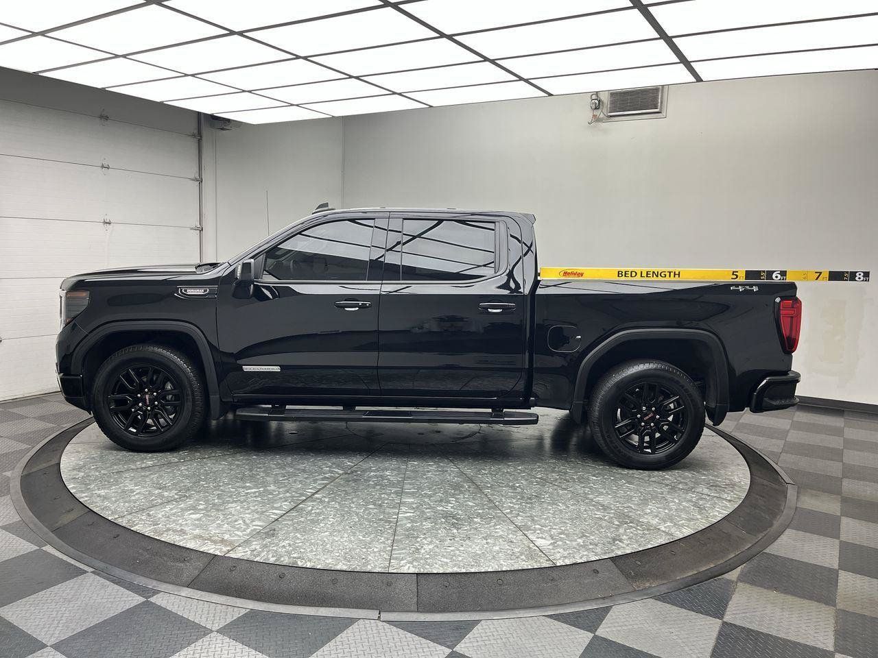 Certified 2024 GMC Sierra 1500 Elevation w/ Elevation Premium Package AWD/4WD image 7