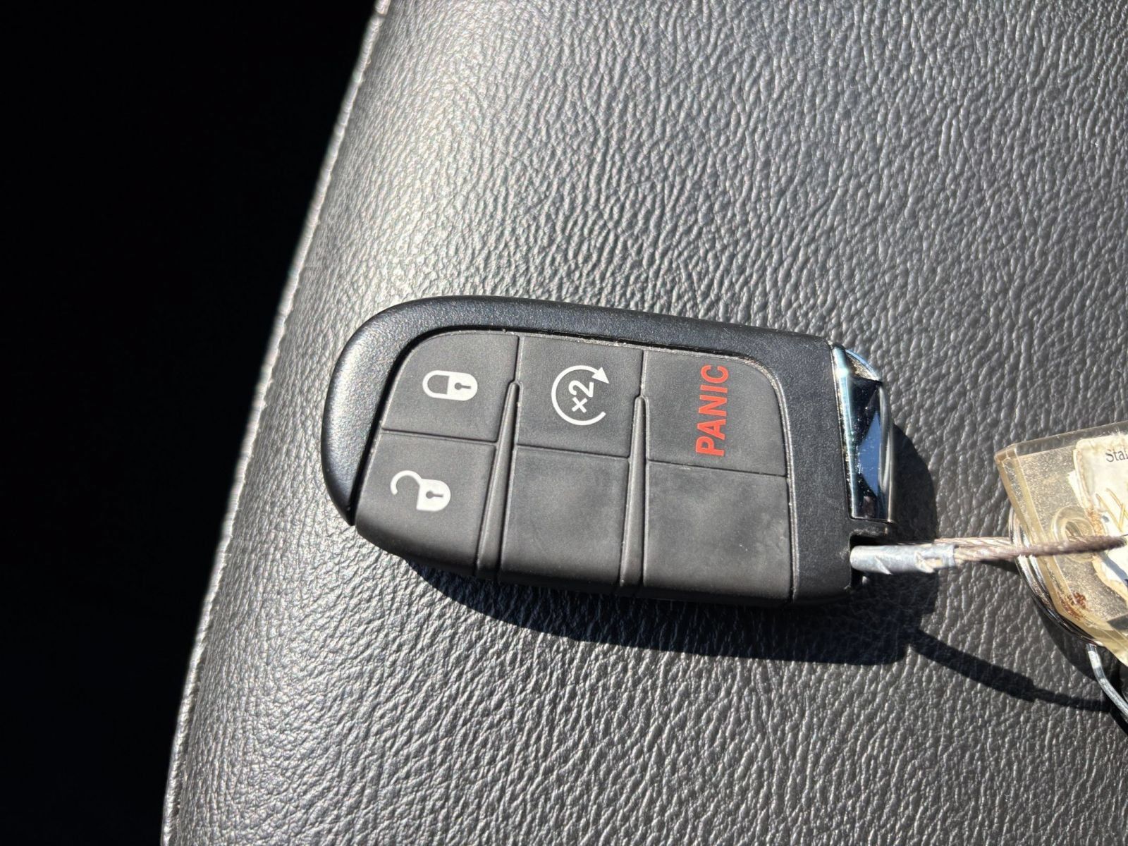 Used 2025 Jeep Compass Limited AWD/4WD image 25