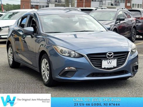 Used 2016 MAZDA MAZDA3 i Sport FWD image 1