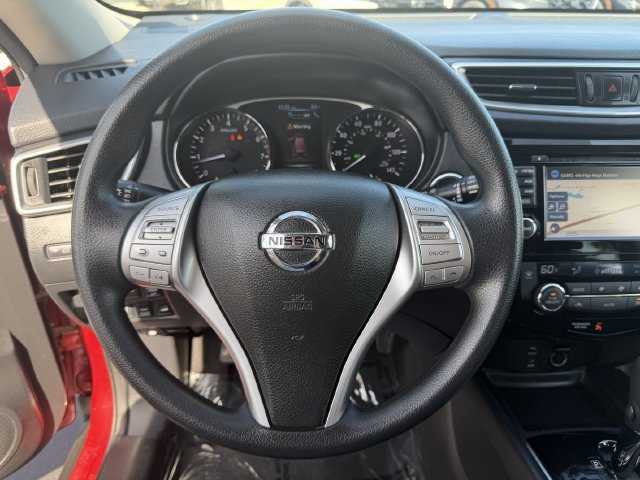 Used 2016 Nissan Rogue SV w/ SV Premium Package AWD/4WD image 35
