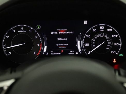 Used 2024 Acura RDX SH-AWD image 3
