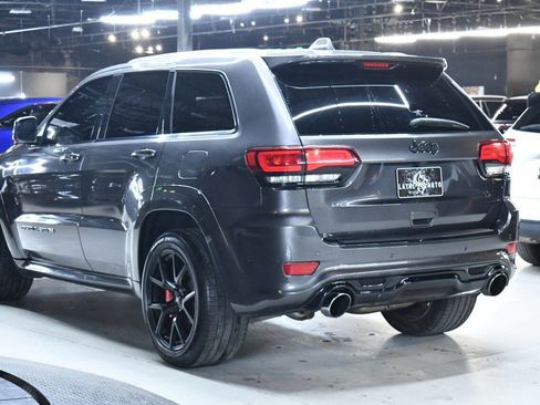 Used 2021 Jeep Grand Cherokee SRT AWD/4WD image 10