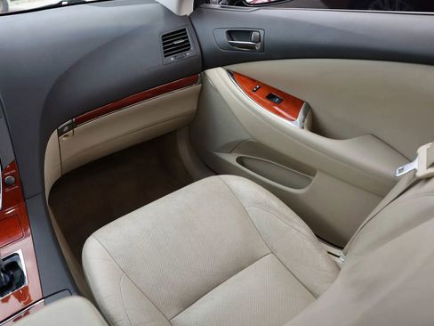 Used 2010 Lexus ES 350 image 22