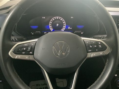 Used 2024 Volkswagen Taos SE FWD image 22