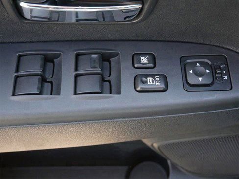 Used 2025 Mitsubishi Outlander Sport ES image 18