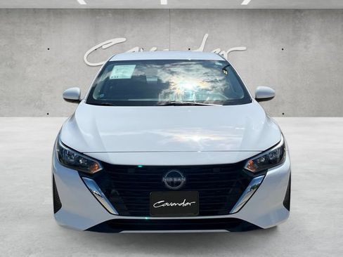 Used 2025 Nissan Sentra S FWD image 18