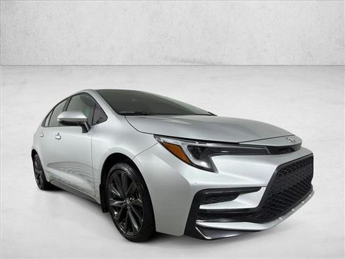 Used 2024 Toyota Corolla SE FWD image 1