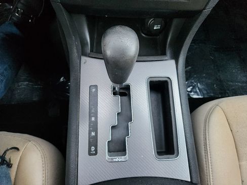 Used 2011 Dodge Charger SE RWD image 19