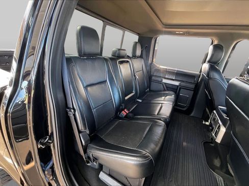 Used 2019 Ford F250 Lariat w/ Lariat Ultimate Package AWD/4WD image 19