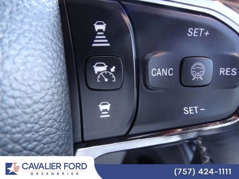 Used 2025 RAM 1500 Limited w/ Trailer Tow Group AWD/4WD image 23