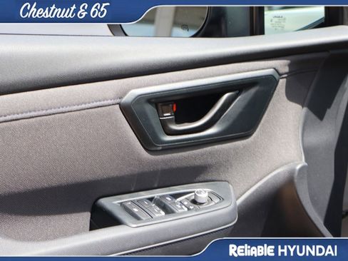 Used 2025 Subaru Forester Premium w/ Convenience Package #1 AWD/4WD image 23