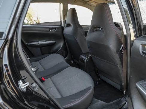 Used 2014 Subaru Impreza WRX Hatchback image 37