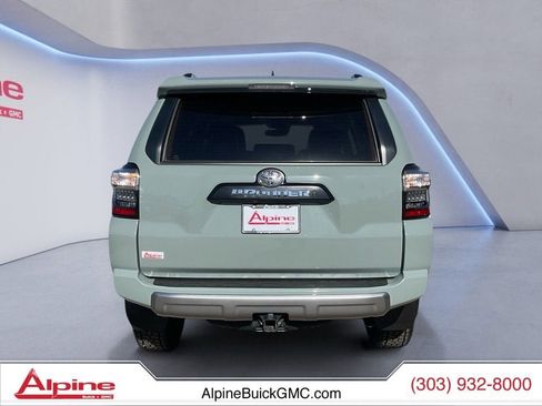 Used 2023 Toyota 4Runner TRD Off-Road Premium w/ Moonroof Package AWD/4WD image 4