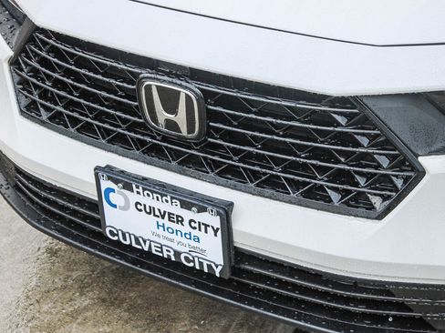 Used 2024 Honda Accord EX image 6