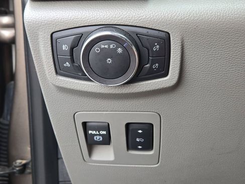 Used 2019 Ford F150 XLT w/ Equipment Group 302A Luxury image 20