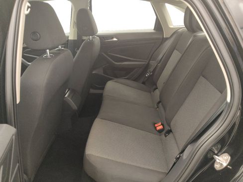 Used 2021 Volkswagen Jetta SE FWD image 18