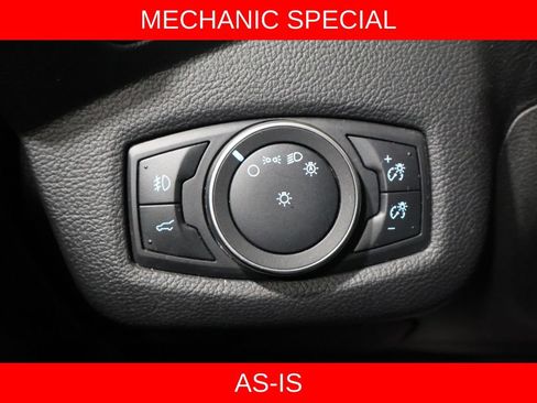 Used 2019 Ford Escape SE AWD/4WD image 28