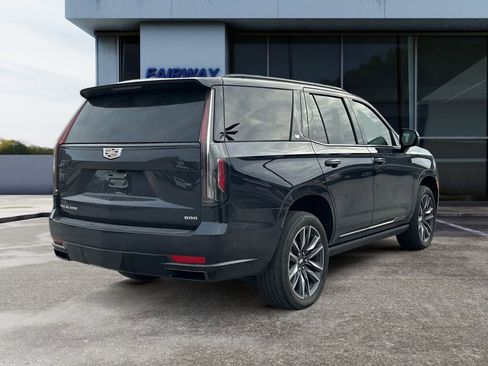 Used 2023 Cadillac Escalade Sport w/ Touring Package image 6