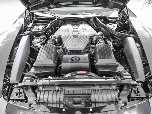 Used 2011 Mercedes-Benz SLS AMG Coupe image 27
