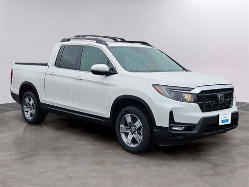 New 2025 Honda Ridgeline RTL image 2