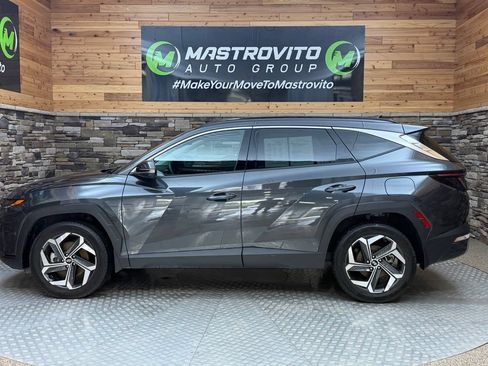 Used 2022 Hyundai Tucson Limited AWD/4WD image 16