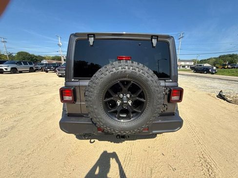 New 2026 Jeep Wrangler Unlimited Sport AWD/4WD image 4