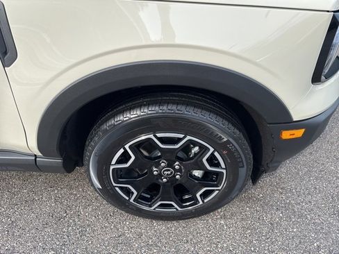 New 2025 Ford Bronco Sport Outer Banks w/ Outer Banks Tech Package+ image 22