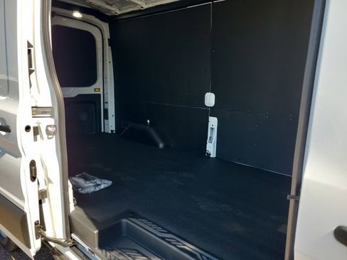 New 2026 Ford Transit 150 148 Medium Roof w/ Load Area Protection Package RWD image 9