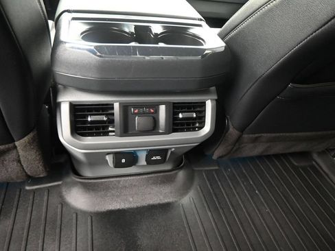 Certified 2022 Ford F150 Lariat w/ Equipment Group 502A High RWD image 15