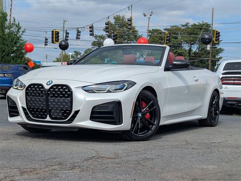 Used 2023 BMW M440i M440i w/ Premium Package image 2