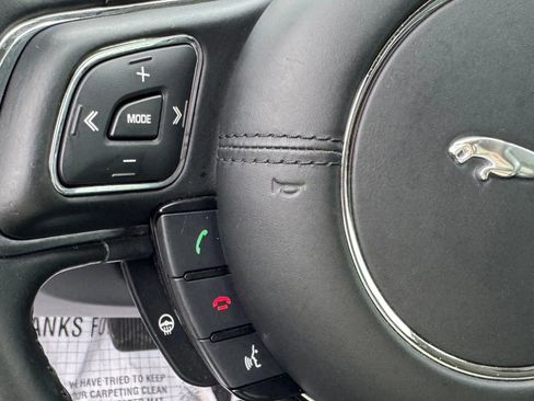 Used 2016 Jaguar XJ R-Sport image 20