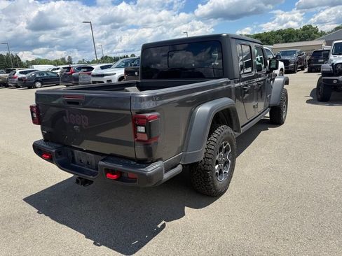 Used 2023 Jeep Gladiator Rubicon w/ LED Lighting Group AWD/4WD image 6