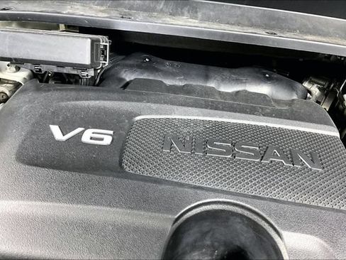 Used 2017 Nissan Pathfinder SL FWD image 34