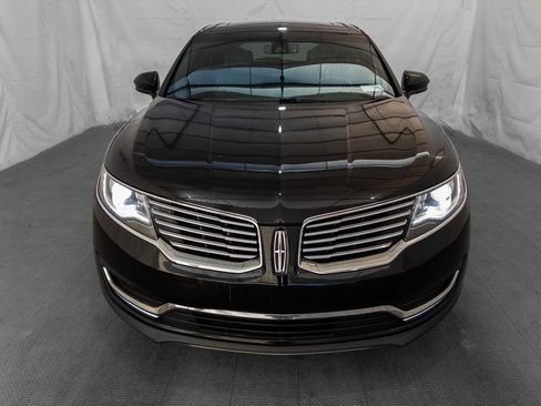 Used 2016 Lincoln MKX Reserve w/ Climate Package image 2