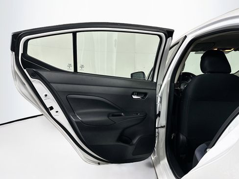 Used 2023 Nissan Versa SV image 25